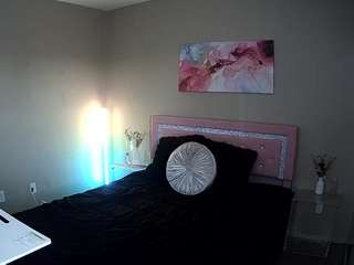 voyeurcam-whitneyoc-01 live cam profile