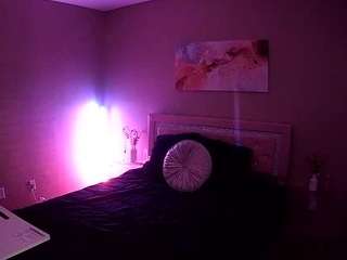 voyeurcam-whitneyoc-01