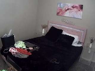 voyeurcam-whitneyoc-01