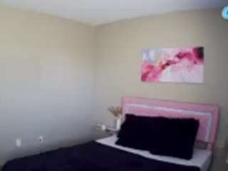 voyeurcam-whitneyoc-01