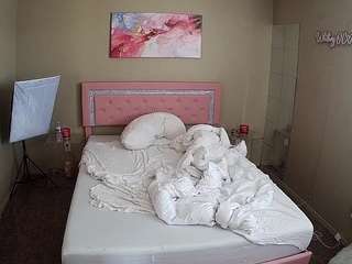 Live stream of voyeurcam-whitneyoc-01