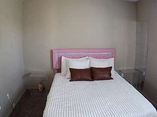 voyeurcam-whitneyoc-01