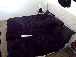 voyeurcam-whitneyoc-01