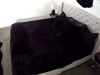 voyeurcam-whitneyoc-01