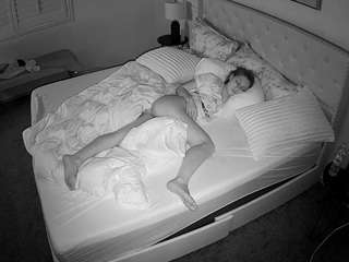 voyeurcam-whitneyoc-01