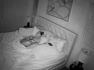 voyeurcam-whitneyoc-01
