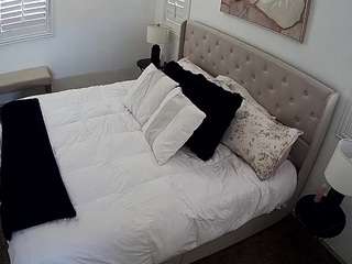 voyeurcam-whitne... Live Webcam on CamSoda