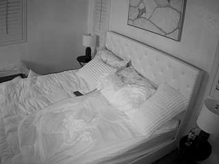 le modèle voyeurcam-whitneyoc-01 est en webcam porno dans un show sur le site camsoda, il possède les tags suivants: ass bouncing,average,black hair,blowjob,brown eyes,dildo or vibrator,dirty talk,doggy style,erotic dance,flashing,sex toys,hd,small tits