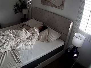 voyeurcam-whitneyoc-01