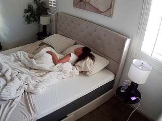 voyeurcam-whitneyoc-01