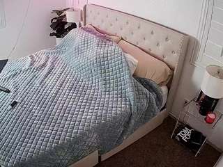 voyeurcam-whitneyoc-01