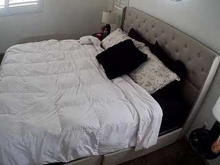 voyeurcam-whitneyoc-01