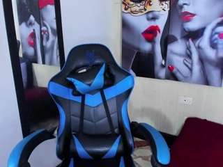 zoeconnor19 Live Webcam on CamSoda