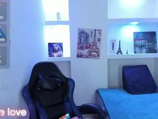 zoeconnor19 Live Webcam on CamSoda