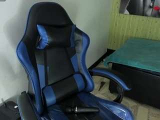 le modèle zoeconnor19 est en webcam porno dans un show sur le site camsoda, il possède les tags suivants: amateur,shaved pussy,naked,oil,pussy,roleplay,sex toys,sexy,skinny,lingerie,spank,squirt,strip,striptease,submissive,teen (18+),ass,longhair,jerk off instruction,dildo