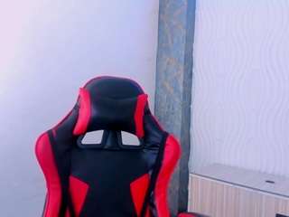 zoeconnor19 live webcam show