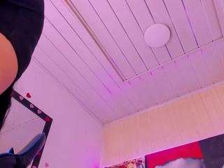 zoeconnor19's live room