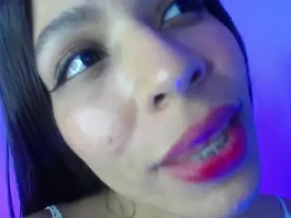 Abril's Live Sex Cam Show