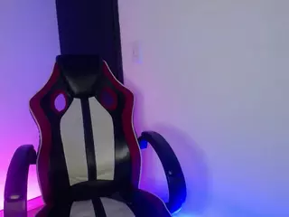 Abril's Live Sex Cam Show