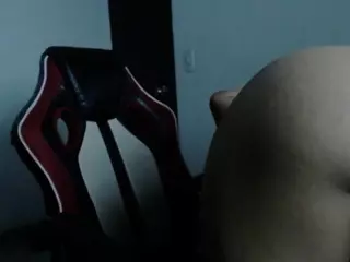 Abril's Live Sex Cam Show
