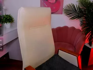 JanetWinstonn's Live Sex Cam Show