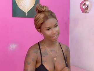 kinkyandsavage from CamSoda is Freechat