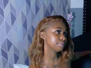 kinkyandsavage webcam