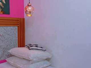 kinkyandsavage webcam