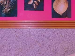 kinkyandsavage's CamSoda show and profile