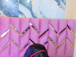 kinkyandsavage live webcam show