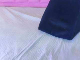 kinkyandsavage live webcam show