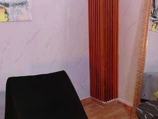 kinkyandsavage live webcam show