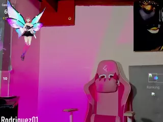 Alayah-Dolls's Live Sex Cam Show