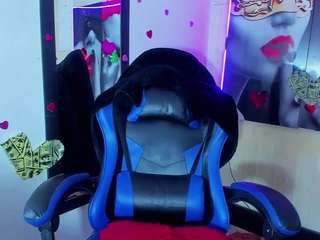 Live cam show with Bonnyestar