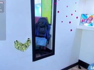 Live cam show with Bonnyestar
