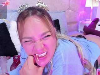 Elise Naughty