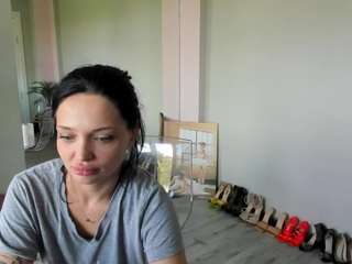 layla-snowflake Live Webcam on CamSoda