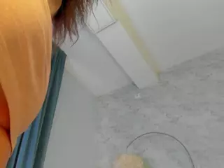 Layla-snowflake's Live Sex Cam Show