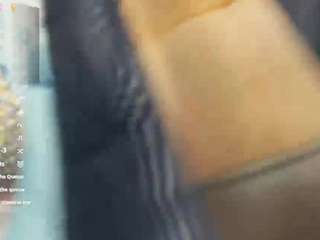 le modèle breckbenny est en webcam porno dans un show sur le site camsoda, il possède les tags suivants: ahegao,smoking,normal,orgasm,petite,pov,public,role play,sexy,show,skinny,solo,ass,spank,spanking,strip,striptease,teen (18+),thin,twerk