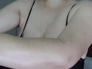 curvymaturee