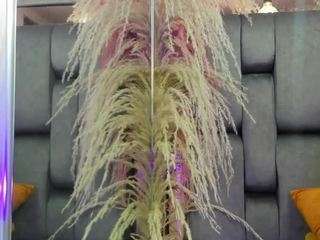 jessy-cortes live cam profile