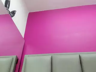JESSY-CORTES's Live Sex Cam Show
