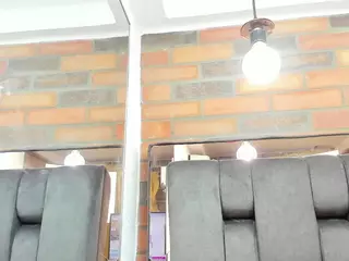 JESSY-CORTES's Live Sex Cam Show