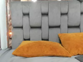 JESSY-CORTES's Live Sex Cam Show