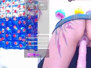 thaly-funn Live Webcam on CamSoda