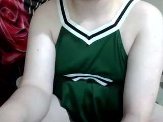 average-girl's CamSoda show and profile