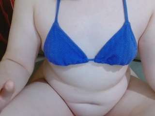 average-girl Live Webcam on CamSoda