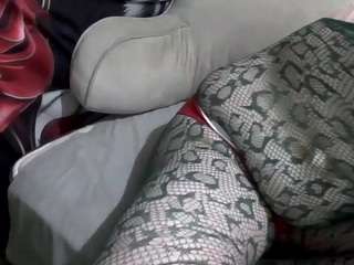 average-girl Lovens live webcam