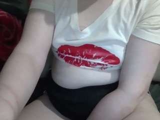 average-girl Live Webcam on CamSoda