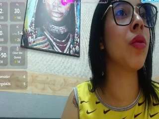 crystal-wallss's CamSoda show and profile
